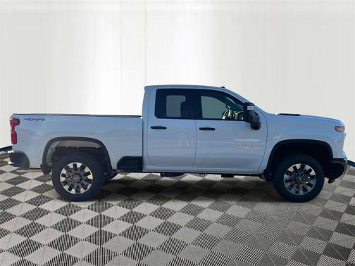2026 Chevrolet Silverado 2500 Custom