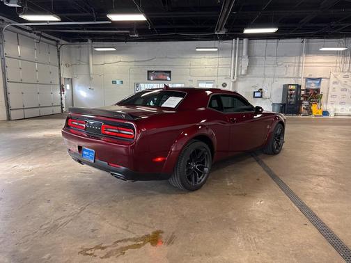 2022 Dodge Challenger R/T Scat Pack Widebody