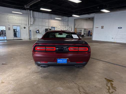 2022 Dodge Challenger R/T Scat Pack Widebody