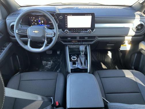 Sterling Gray Metallic 2026 Chevrolet Colorado LT