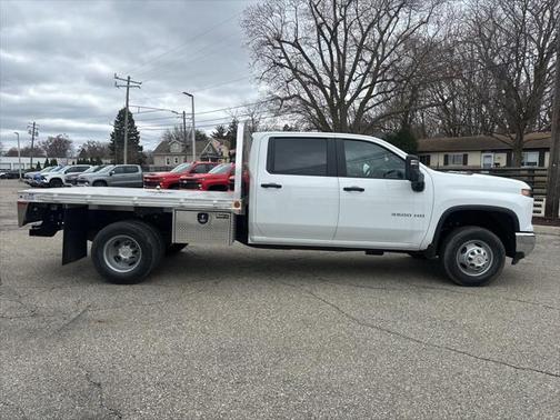 2025 Chevrolet Silverado 3500 WT