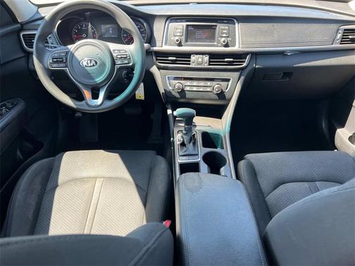 2017 Kia Optima LX