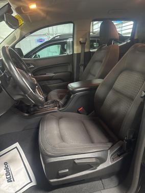 Onyx Black 2020 GMC Canyon SLE