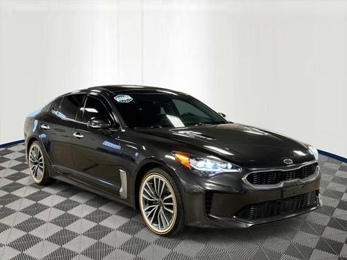 2019 Kia Stinger Base