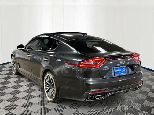 2019 Kia Stinger Base