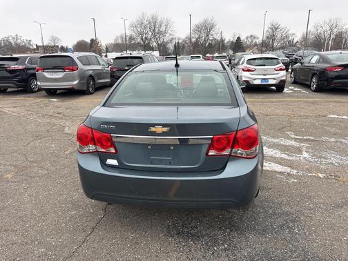 2012 Chevrolet Cruze LS