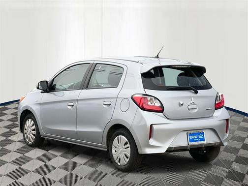 2022 Mitsubishi Mirage ES