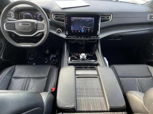 2024 Jeep Wagoneer L Series II 4x4