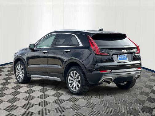 Stellar Black Metallic 2023 Cadillac XT4 Premium Luxury