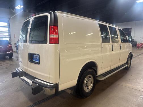 2024 Chevrolet Express 2500 RWD 2500 Regular Wheelbase WT