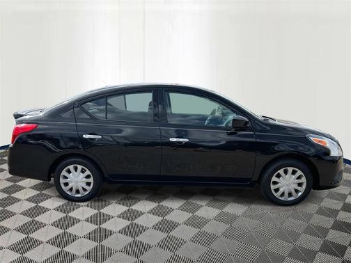 2019 Nissan Versa 1.6 SV