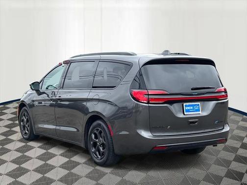 2021 Chrysler Pacifica Hybrid Limited