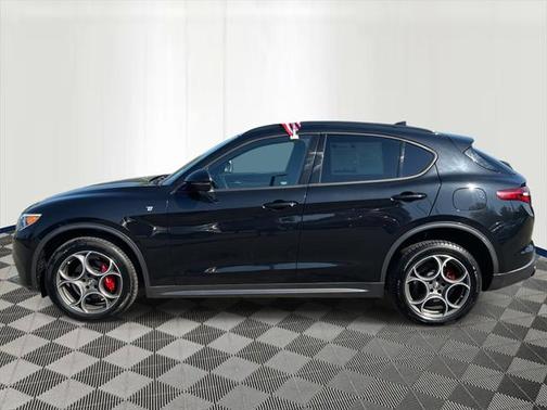 2022 Alfa Romeo Stelvio Ti