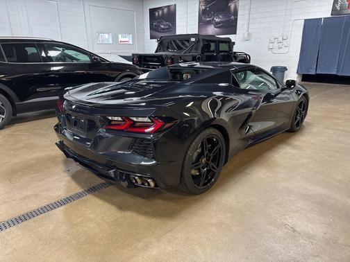 2024 Chevrolet Corvette Stingray w/2LT