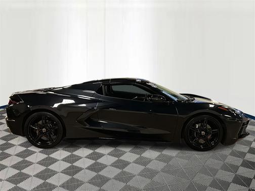 2024 Chevrolet Corvette Stingray w/2LT