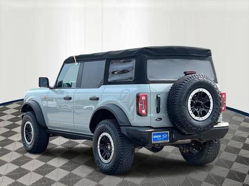 2022 Ford Bronco Badlands