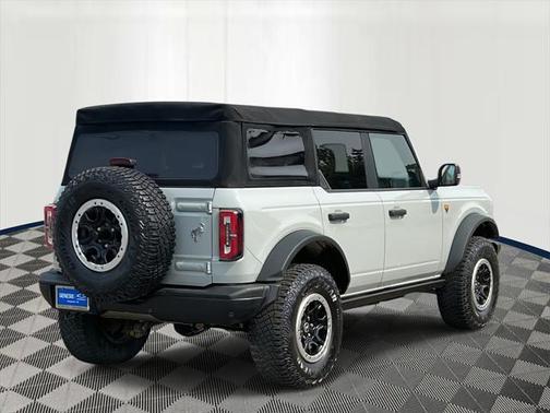 2022 Ford Bronco Badlands