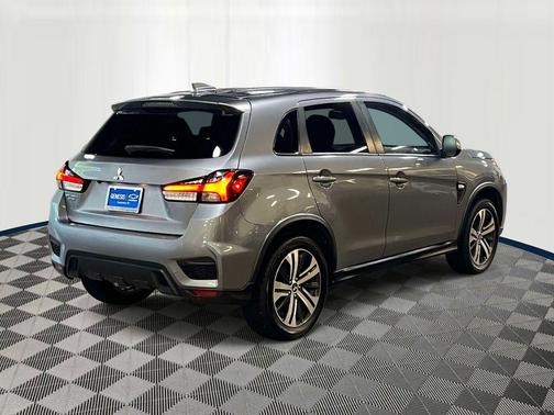 Alloy Silver Metallic 2021 Mitsubishi Outlander Sport 2.0 ES