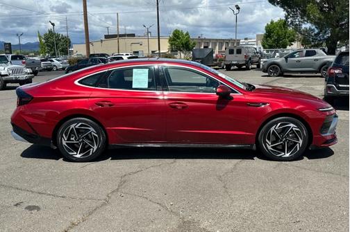 2024 Hyundai SONATA SEL