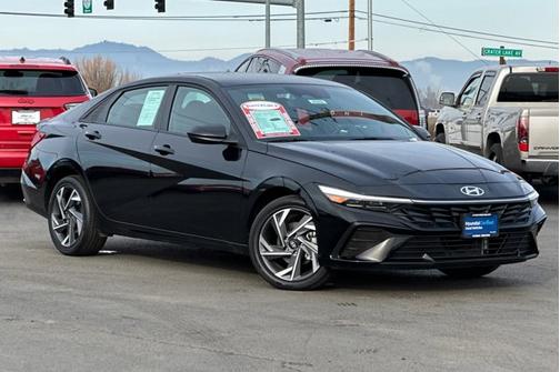 2025 Hyundai ELANTRA HEV SEL Sport