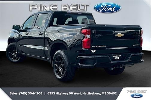 2024 Chevrolet Silverado 1500 CUSTOM