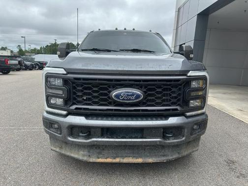 CARBONIZED GRAY 2023 Ford F-250 LARIAT