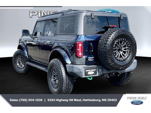 ANTIMATTER BLUE METALLIC 2021 Ford Bronco OUTER BANKS
