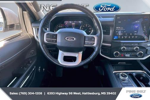 2023 Ford Expedition XLT