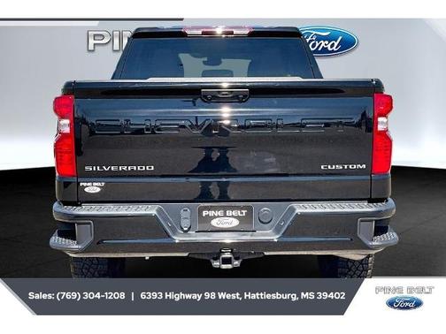 2023 Chevrolet Silverado 1500 CUSTOM TRAIL BOSS