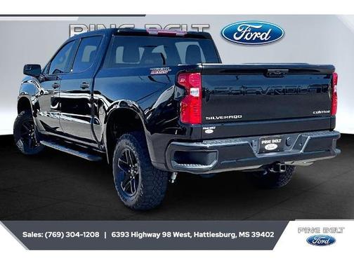 2023 Chevrolet Silverado 1500 CUSTOM TRAIL BOSS