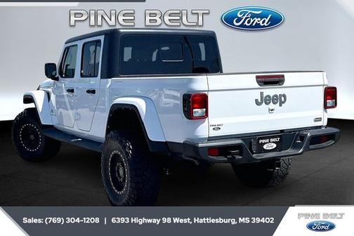 2021 Jeep Gladiator OVERLAND