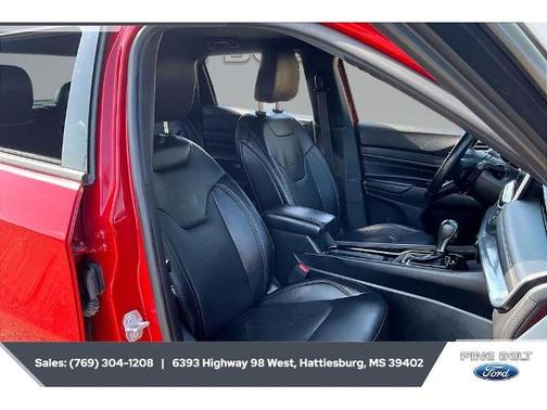 Red 2022 Jeep Compass LIMITED