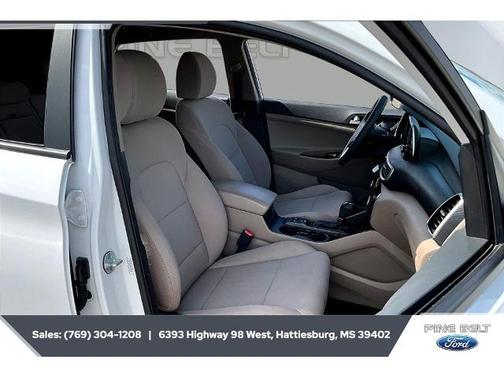 2020 Hyundai TUCSON SE