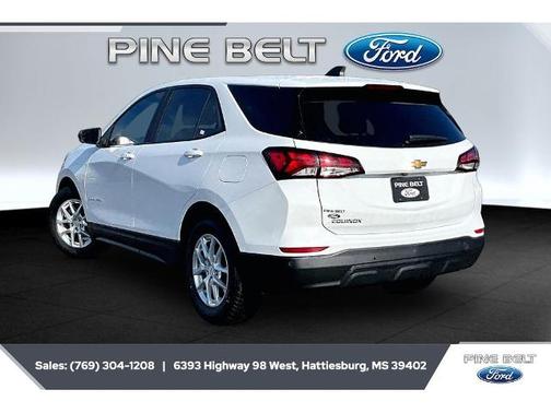 Summit White 2022 Chevrolet Equinox LS