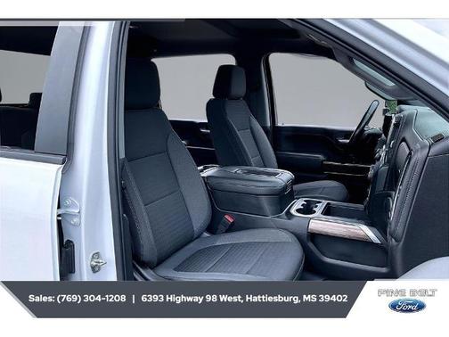 Iridescent Pearl Tricoat 2021 Chevrolet Silverado 2500 LT