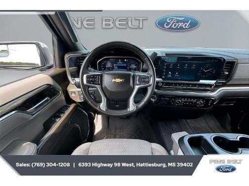 Summit White 2023 Chevrolet Silverado 1500 LT
