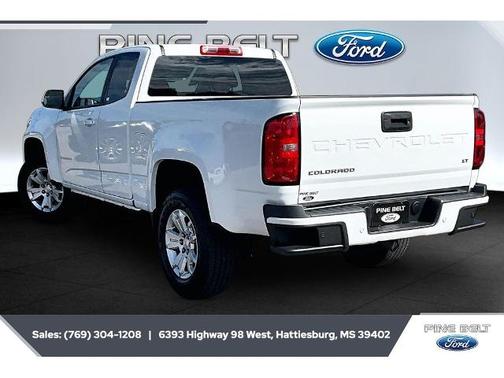 Summit White 2022 Chevrolet Colorado LT