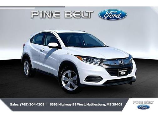Platinum White Pearl 2022 Honda HR-V LX