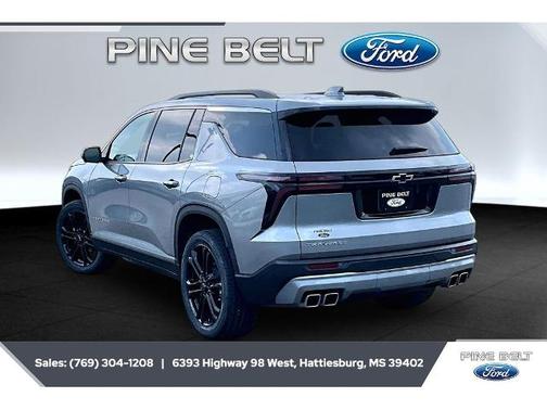 Sterling Gray Metallic 2025 Chevrolet Traverse LT