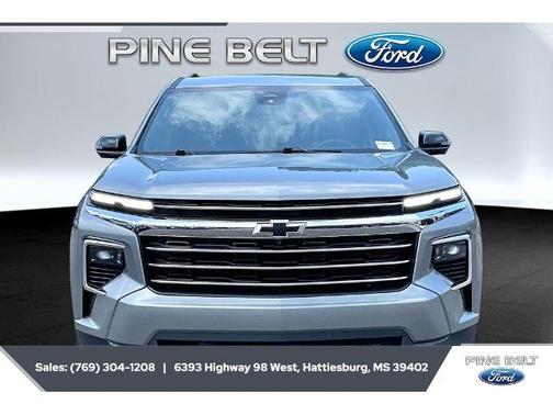 Sterling Gray Metallic 2025 Chevrolet Traverse LT