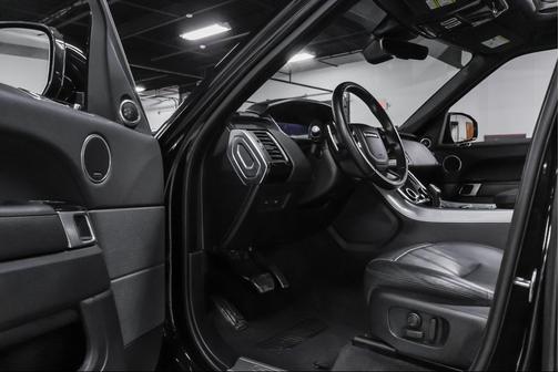 2022 Land Rover Range Rover Sport HSE Silver Edition