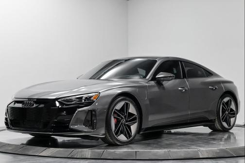 2022 Audi RS e-tron GT quattro