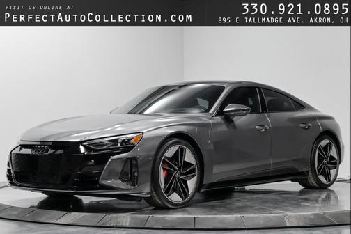 2022 Audi RS e-tron GT quattro