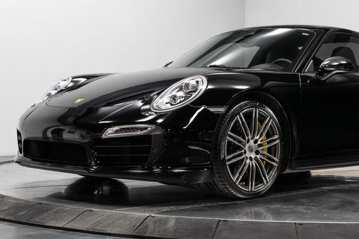 2015 Porsche 911 Turbo S
