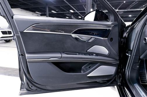 Vesuvius Gray Metallic 2022 Audi S8 4.0T