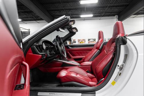 2021 Porsche 911 Turbo S