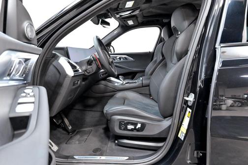 Black Sapphire Metallic 2023 BMW XM 4D Sport Utility