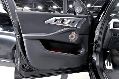 Black Sapphire Metallic 2023 BMW XM 4D Sport Utility