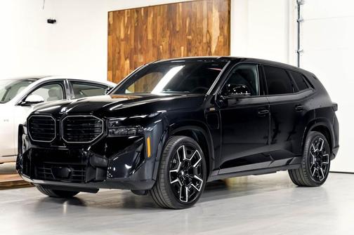 Black Sapphire Metallic 2023 BMW XM 4D Sport Utility