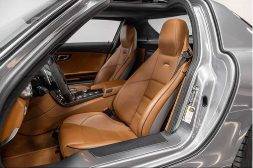 2012 Mercedes-Benz SLS AMG Base